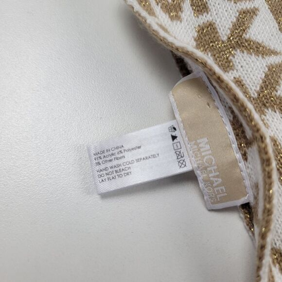 Michael Kors MK Monogram Scarf Wrap‎ - Picture 8 of 8